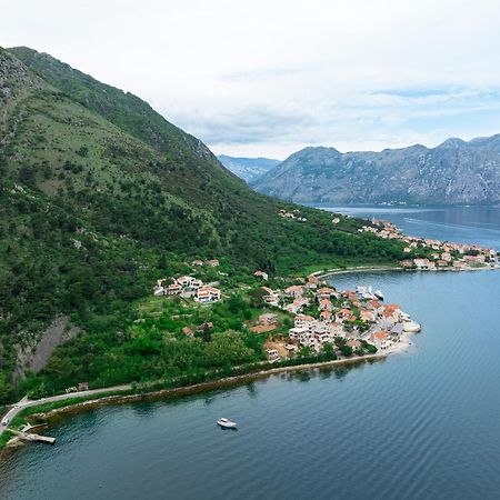 Hotel Bokeljski Dvori Kotor Exterior foto