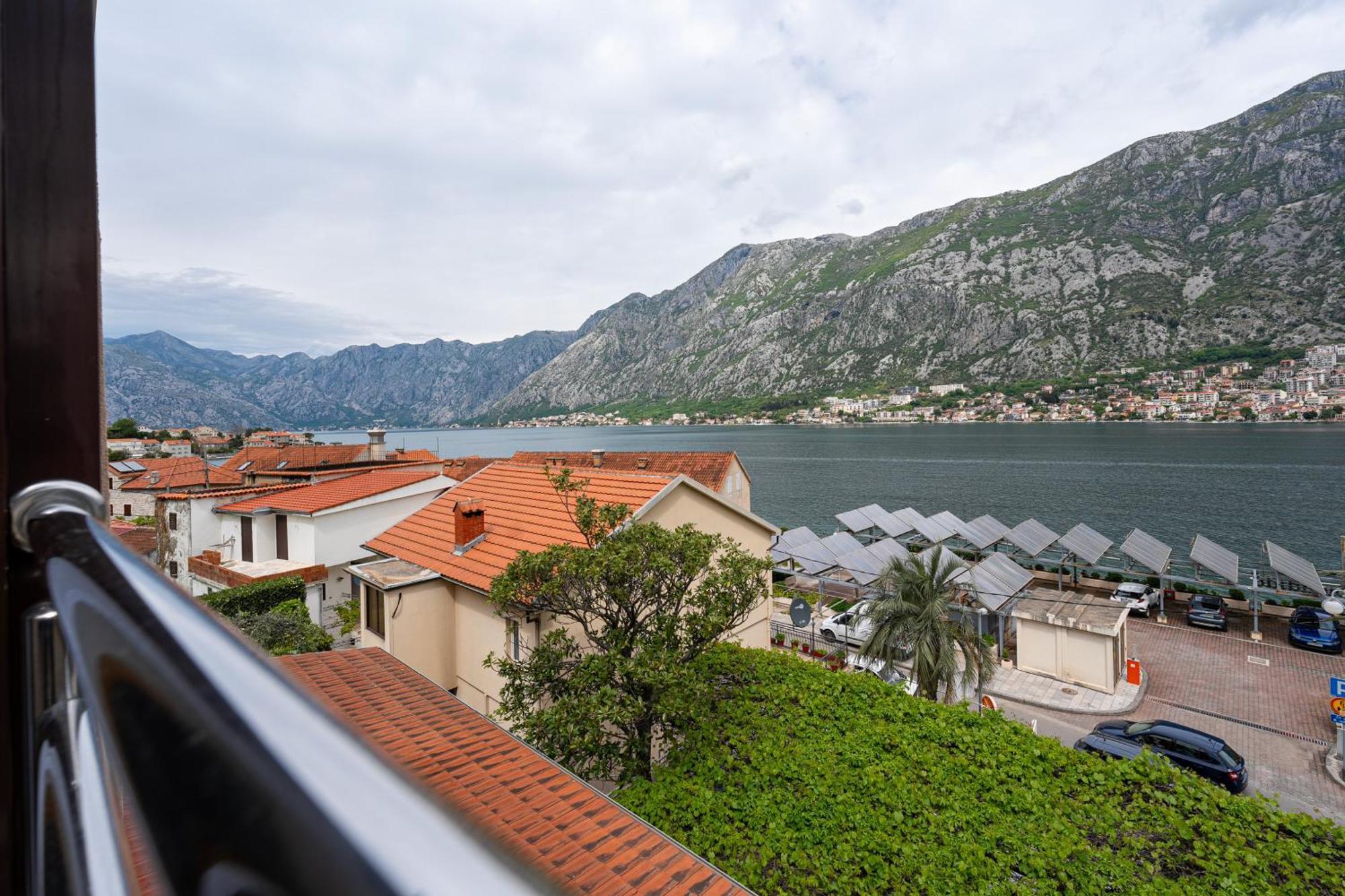 Hotel Bokeljski Dvori Kotor Zimmer foto