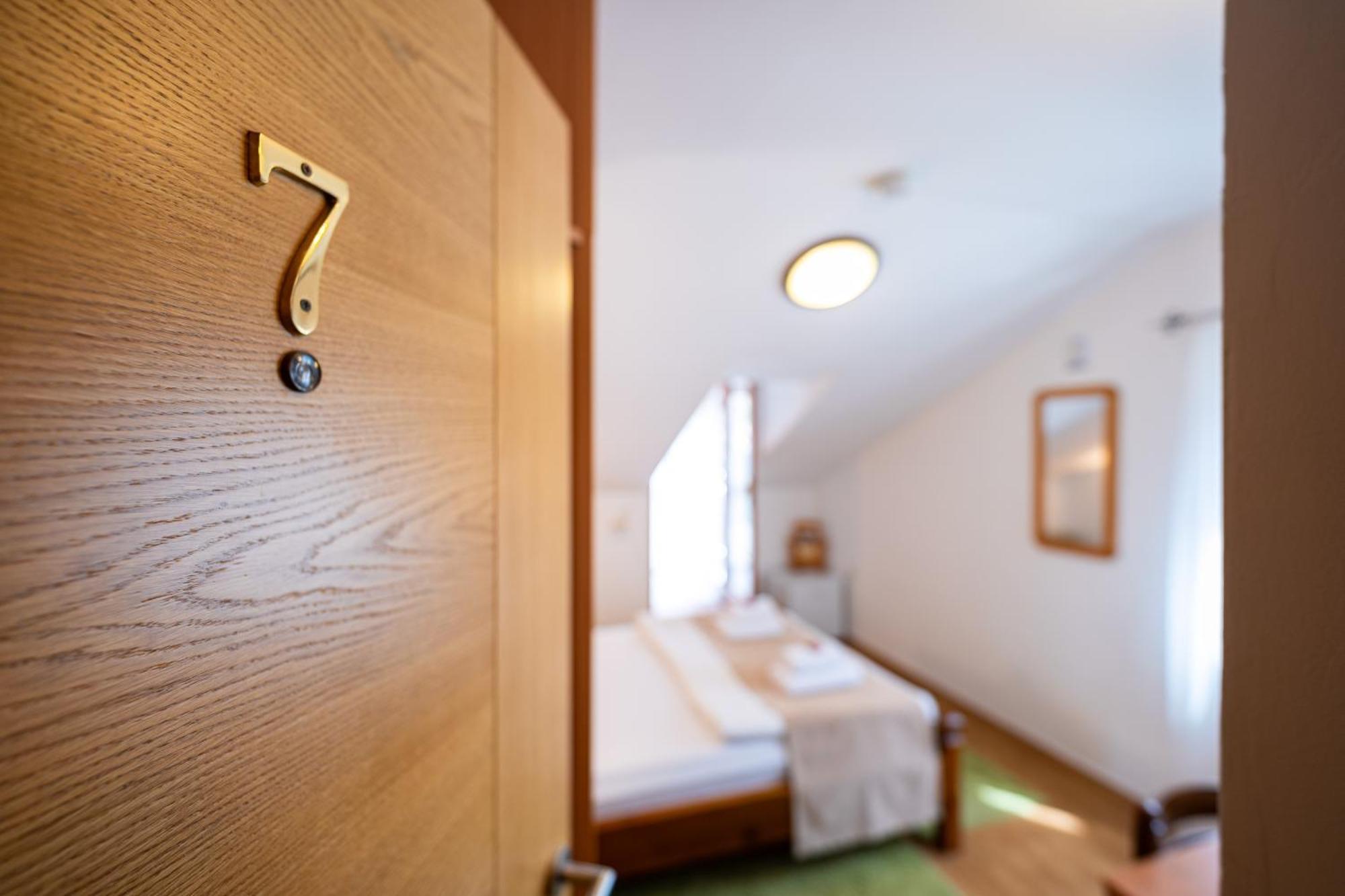 Hotel Bokeljski Dvori Kotor Zimmer foto