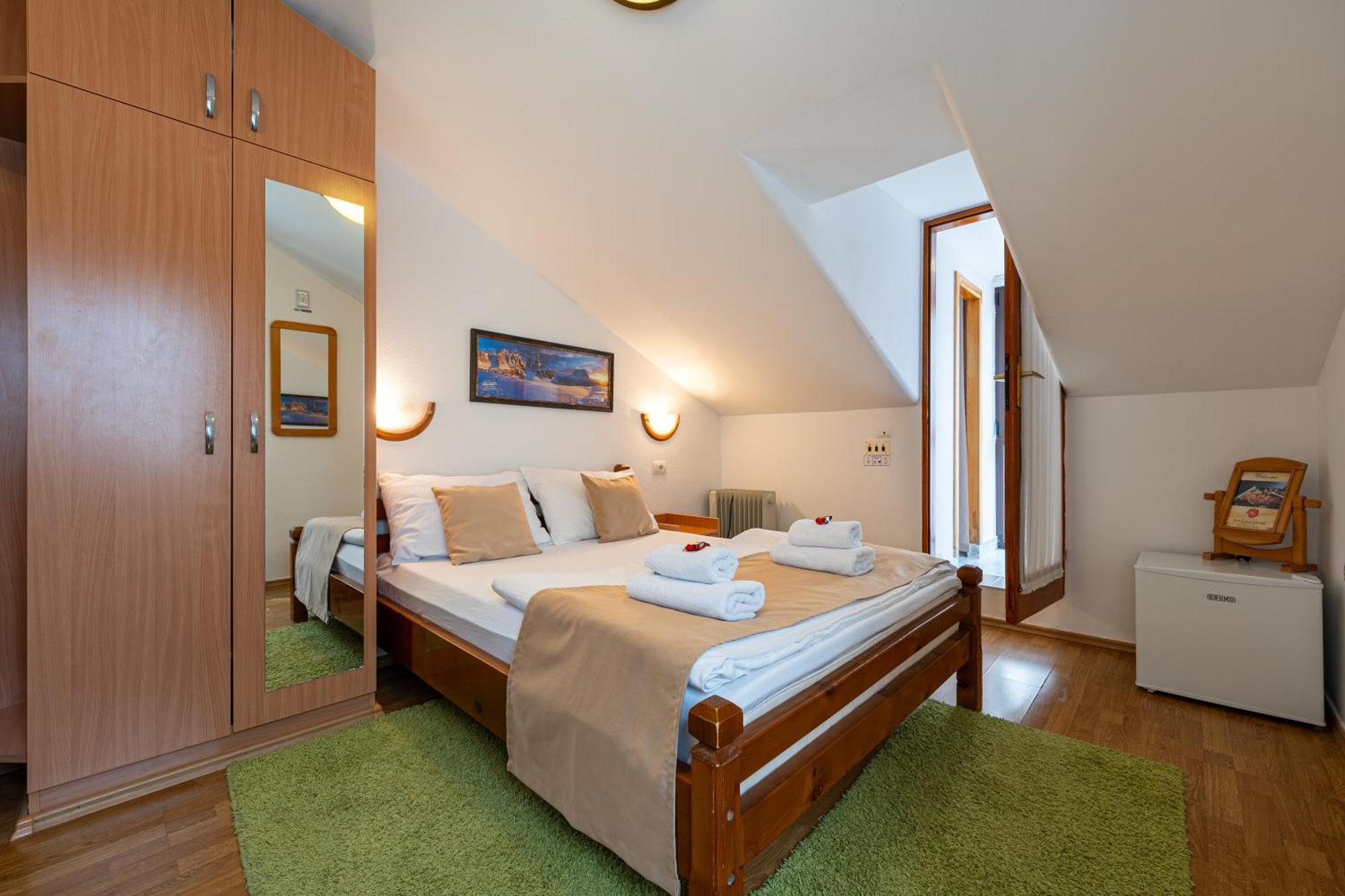 Hotel Bokeljski Dvori Kotor Zimmer foto